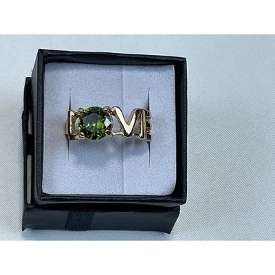 Anel LOVE tom dourado com declaração de pedra verde joias da moda tamanho 8,5 - Imagem 1 de 4