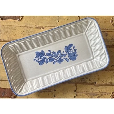 Pfaltzgraff Yorktowne Ivory Blu Basket Weave Bread Platter Serving Tray Folk NEW - Image 1 of 4
