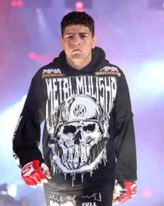 Nick Diaz Skull Shirt 4x6 Picture Celebrity Print - Picture 1 of 1