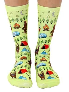Calcetines Bigfoot Finds Campers Unisex M/L Living Royal Novedad Moda Nuevos - Imagen 1 de 2