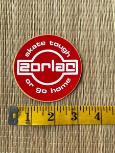 Pegatina de monopatín Zorlac Skate resistente de colección años 80 primeros John Gibson Prince Johnson - Imagen 1 de 2