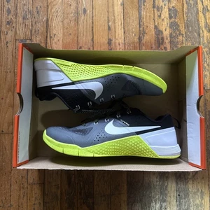 Men’s Size 9 -Brand New Nike Metcon 1 OG Dark Grey Volt Black FQ1854-003 - Picture 1 of 5