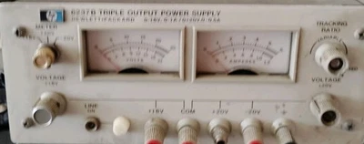 Fonte de alimentação de saída tripla 62378 Hewlet - Packard Bell TE69KB - Imagem 1 de 3