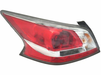 Conjunto de luz trasera izquierda para Nissan Altima 2014-2015 TYC 97825SM Foto 1 de 2