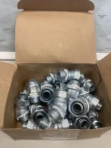 APPLETON,ST4550,1/2 INCH 45 DEG CONDUIT CONNECTORS BOX OF 25 NEW - Picture 1 of 4
