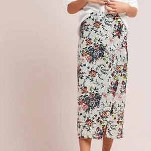 Neu Anthropologie Evie Samt Blumen Bleistiftrock Größe 6 MAEVE - Bild 1 von 1