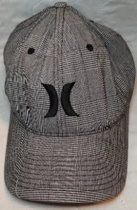 Hurley Yupoong Men’s Black & Grey Plaid Flex Fit Baseball Hat / Cap - Picture 1 of 5