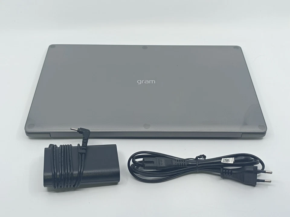 LG gram 15 Neu | i5-1135G7, 16GB RAM, 512GB SSD, FHD, Win11 Ausstellungsst_1,5_6 - Bild 1 von 4