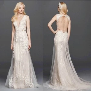 Galina Signature Wedding Dress, SIZE 4, Excellent Condition, Open Back - Picture 1 of 20
