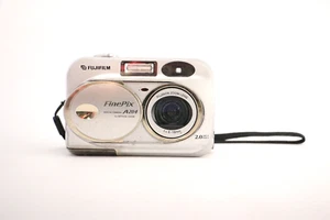 Appareil photo numérique Fujufilm Finepix A204 argent / DIV11152 - Photo 1/8