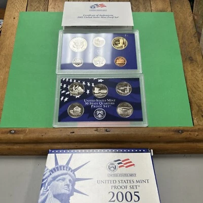 2005 S United States Mint Proof Set w/COA and Box - Image 1 of 4