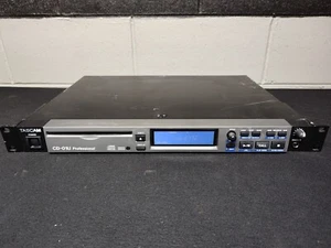 Tascam CD-01U PRO Professional CD Player-PARTS ONLY - Picture 1 of 11