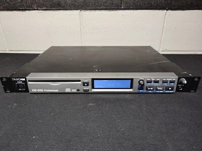 Tascam CD-01U PRO Professional CD Player-PARTS ONLY - Image 1 of 4