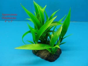 4 Piece - AQUARIUM PLASTIC PLANT W HEAVY BASE 120072 4" H x 3" FRESH / SALTWATER - Picture 1 of 2