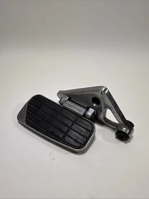 KAWASAKI ZG1200 VOYAGER XII ЛЕВЫЙ ЗАДНИЙ ПОЛ ПОДНОЖКА ZG 1200 35011-1278 KC - Изображение 1 из 4