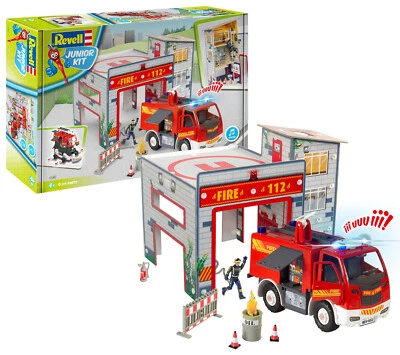 Junior Kit Playset Fire Truck & Fire Station 1:20 Plastic Model Kit REVELL - Immagine 1 di 4