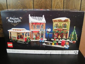 LEGO 10308 2022 COLECCIÓN PUEBLO INVIERNO VACACIONES CALLE PRINCIPAL 1514 PIEZAS - NUEVO - Imagen 1 de 12