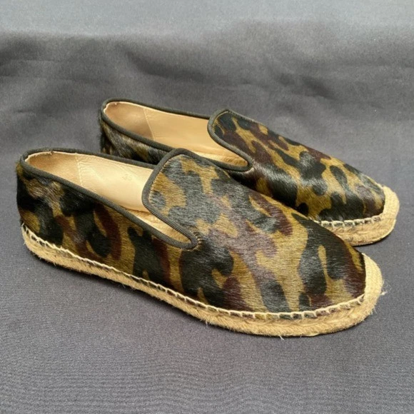 Alpargatas de pelo de becerro elysewalker Los Angeles en camuflaje talla 39 Foto 1 de 4