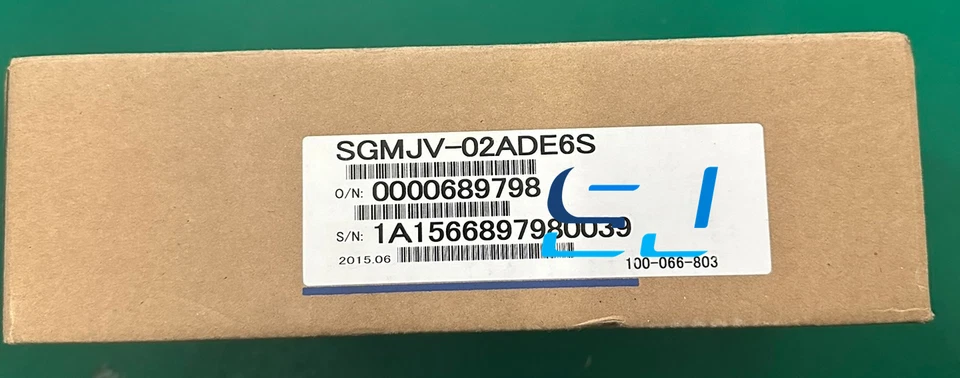 Brand new Yaskawa SGMJV-02ADE6S Servo Motor SGMJV-02ADE6S - Image 1 of 1