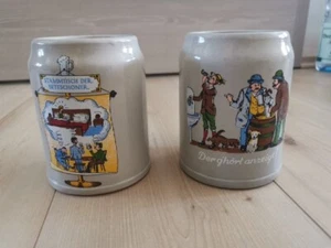 2 TONBIERKRÜGE * Lustig Spaß 0.5 Liter Bierkrug Aus Ton Bierglas  - Bild 1 von 3