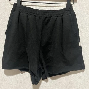 Pantaloncini Vuori Performance Halo donna XS 3 pollici neri elasticizzati tutti i giorni salotto - Foto 1 di 4