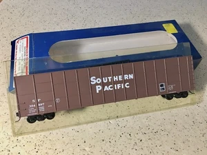 E&C Shops Made in USA Southern Pacific 62' Woodchip Hopper Kit HO #0121 C-7 - Bild 1 von 4