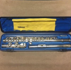 YAMHA flute Old model of YFL-311 Direct from JAPAN - Picture 1 of 3