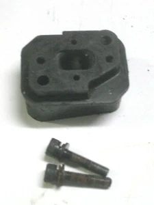 Parte aislante recortadora Echo SRM-230 13001756431, 13001756430 - Imagen 1 de 4