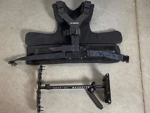 Glidecam HD-4000 Camera Stabilizer w/Vest - Picture 1 of 4