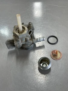 1983 Honda Shadow VT500C Keihin Fuel Petcock, CLEAN - Picture 1 of 16