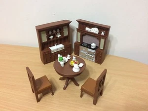Miniatur Küche Sammlerstück Mini Möbel Set Esszimmer Akzent Dekor - Bild 1 von 2