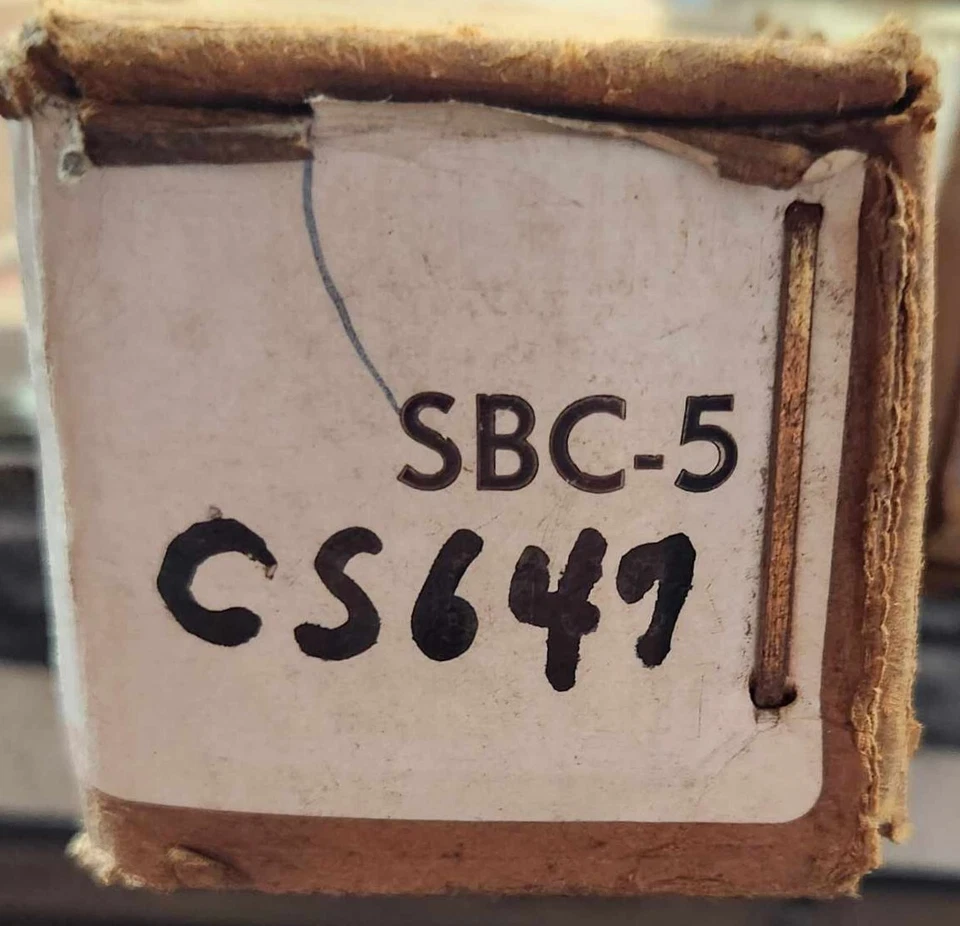 Árbol de levas hidráulico Melling SBC-5 para Buick 350 Eng. 1968-75 Códigos "HJ" Foto 1 de 1