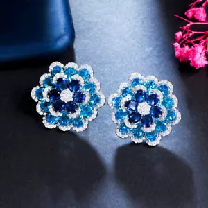 Pendientes de flores de diseño múltiple 3D de circonita cúbica azul para disfraz de novia - Imagen 1 de 7