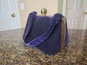 1950s INGBER Blue Velvet Triangular Box Purse Made in USA MCM Petite 6''x4'' - Picture 1 of 17
