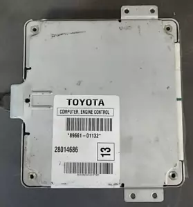 04-06 Matrix Engine Computer ECM ECU 89661-01132 - Picture 1 of 1