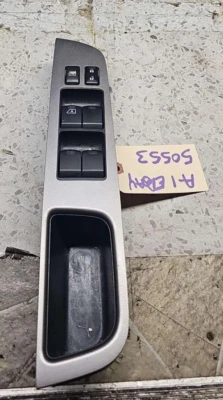 Interruptor de puerta ventana principal conductor izquierdo nissan versa 2007-2009 Foto 1 de 4