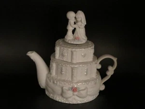 Precious Moments Wedding Cake Topper, Musical Porcelain Tea Pot - NIB - Picture 1 of 11