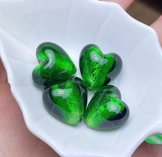 10 cuentas de vidrio de murano hechas a mano verde oscuro forma de corazón lámina de plata 20 mm Foto 1 de 1