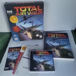 Juego PC Total Air War con Caja y Completo 300+ Páginas Manual de Instrucciones Caja Daños - Imagen 1 de 5