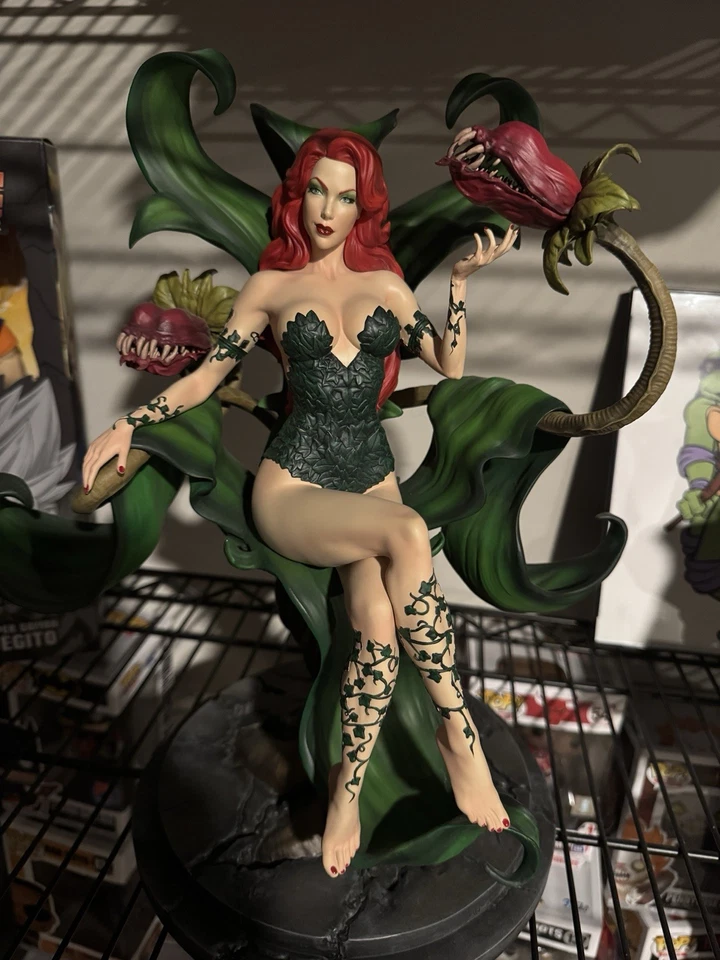 Estatua de hiedra venenosa Tweeterhead DC Comics - escala 1/6 Foto 1 de 1