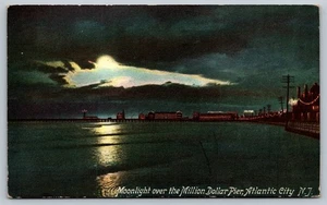Postal vintage de 1909 Moonlight Over Million Dollar Pier Atlantic City - Imagen 1 de 2