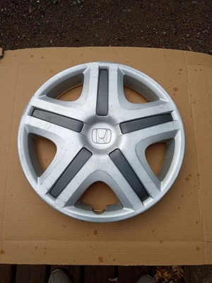 Cubierta de rueda tapacubos 2007-2008 OEM Honda Fit/Jazz "14" P/N 44733-SLNA01  Foto 1 de 4
