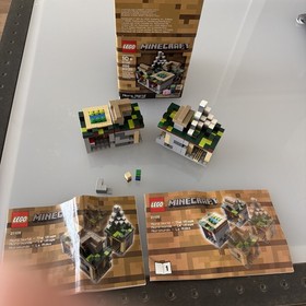 LEGO Minecraft: The Village (21105)