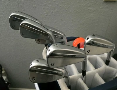 Taylormade P790 Extra Stiff irons 5-PW Golf Irons - Image 1 of 4