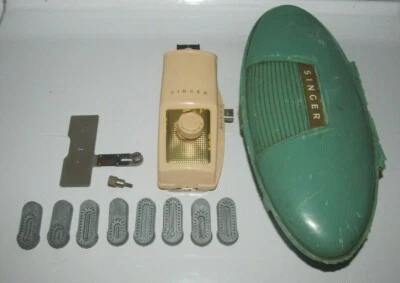 Acessório vintage Singer 2482607 2536620 2547925 para porta-botões  - Imagem 1 de 4