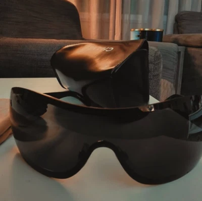 Женские солнцезащитные очки Chanel Shield кожа черные готовые кожа - Изображение 1 из 4