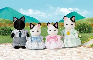 NEW SYLVANIAN FAMILIES 5181 Tuxedo Cat Family - set of 4 - Adults 8cm - Imagen 1 de 3