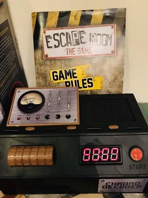 Spin Master Games w/ 3 Thrilling Escape Rooms 858 - NEW for PARTS ONLY - Image 1 of 4