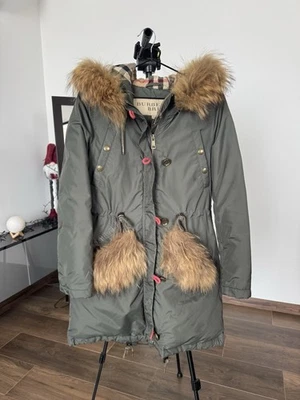 Burberry Brit хаки оливковый пуховик вниз куртки меха капюшон и карманы размер S - Изображение 1 из 4