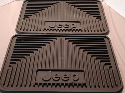 2 alfombrillas de goma traseras de fábrica para todo tipo de clima de Jeep 2007 para otros años Foto 1 de 4